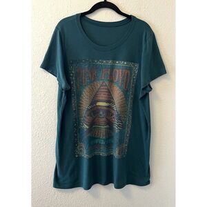 Torrid Pink Floyd VTG Look Filmore East 1970 Size 3 X (22-24) Graphic Band Tee